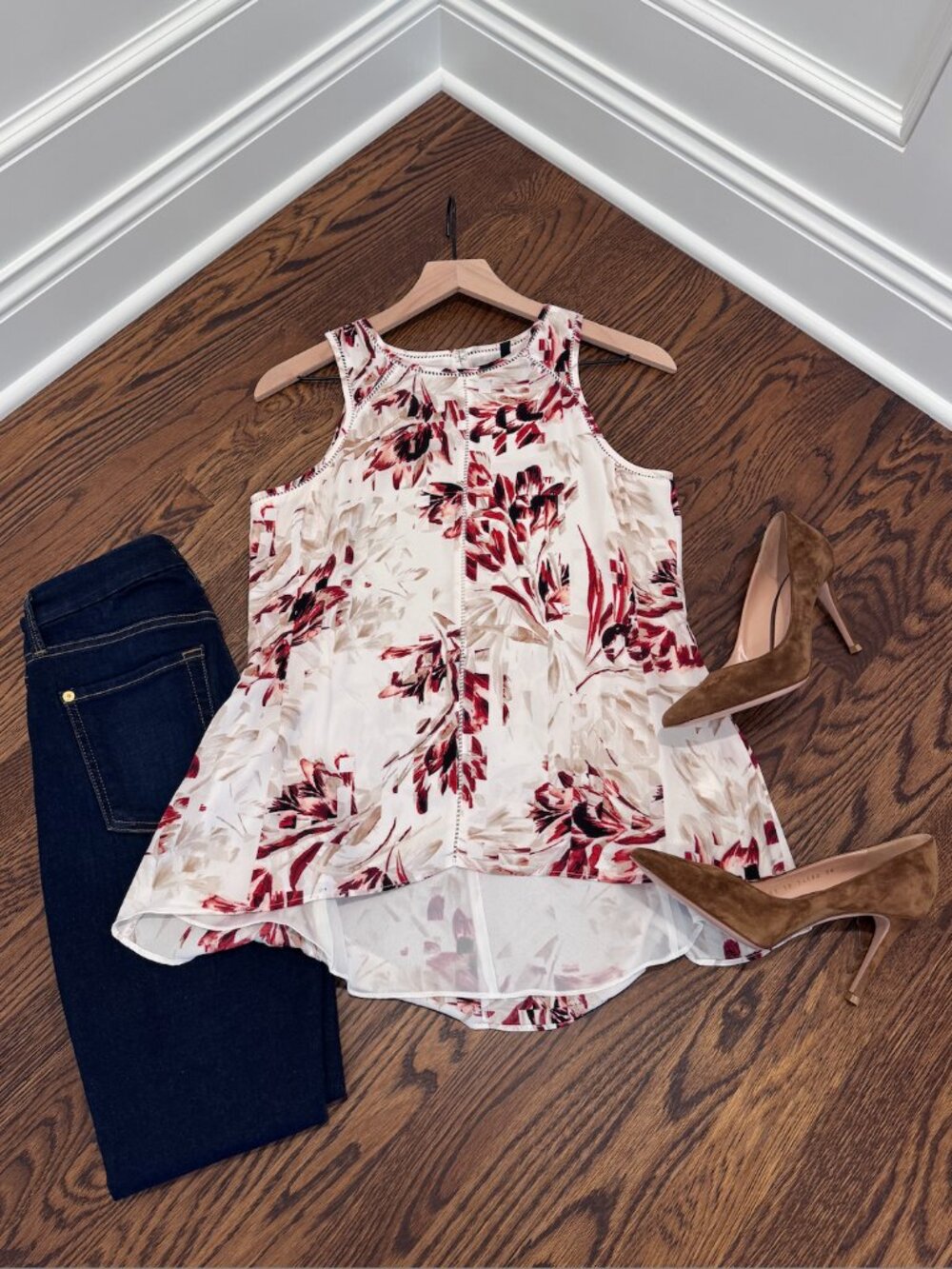 White House Black Market/WHBM Floral High-Low Ladder Stitch Blouse Tank XS